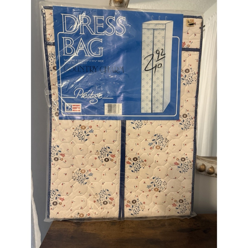 Vintage Prestige Country Charm Quilted Hanging Dress Garment Bag NOS USA 54"